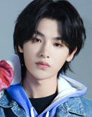 黄明昊